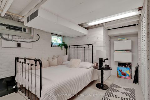 Photo 24 at 255 Blythwood Road, Mount Pleasant East, Toronto