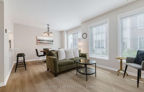 Photo 1 at 1011 - 5 Everson Drive, Willowdale East, Toronto
