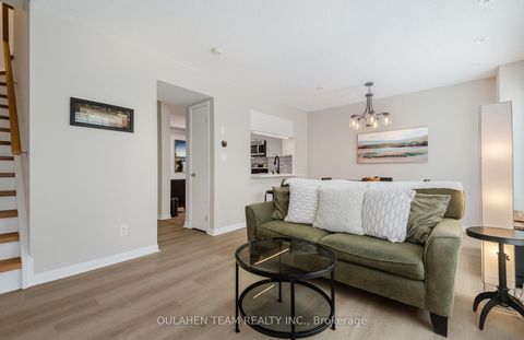 Photo 4 at 1011 - 5 Everson Drive, Willowdale East, Toronto