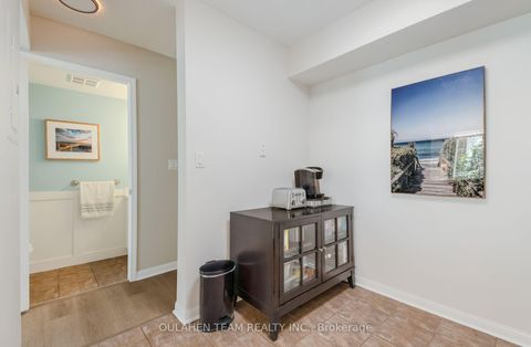 Photo 11 at 1011 - 5 Everson Drive, Willowdale East, Toronto