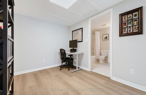 Photo 15 at 1011 - 5 Everson Drive, Willowdale East, Toronto