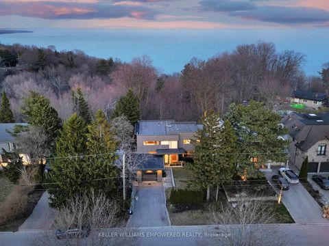 Photo 1 at 9 Fenwood Heights, Cliffcrest, Toronto