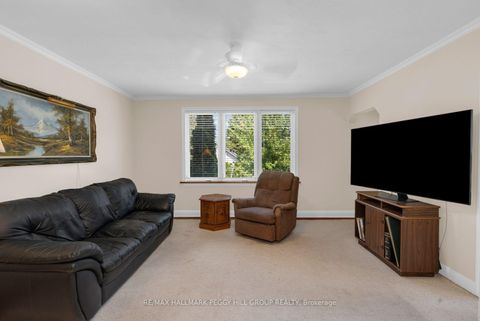 Photo 2 at 171 Codrington Street, Codrington, Barrie