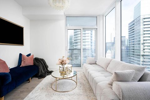 Photo 10 at 4303 - 10 York Street, Waterfront Communities C1, Toronto