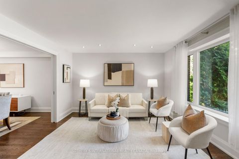 Photo 4 at 35 Belgrave Avenue, Nortown, Toronto