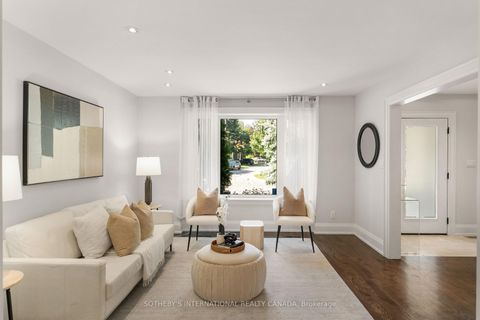 Photo 5 at 35 Belgrave Avenue, Nortown, Toronto
