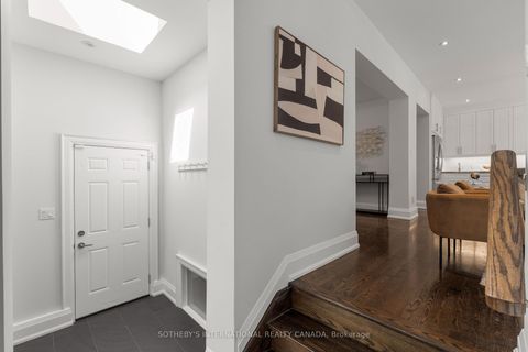 Photo 32 at 35 Belgrave Avenue, Nortown, Toronto