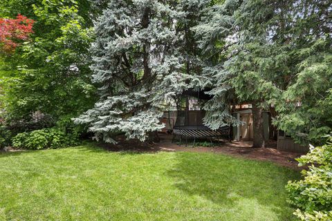 Photo 39 at 35 Belgrave Avenue, Nortown, Toronto