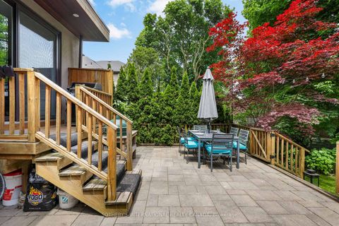 Photo 41 at 35 Belgrave Avenue, Nortown, Toronto