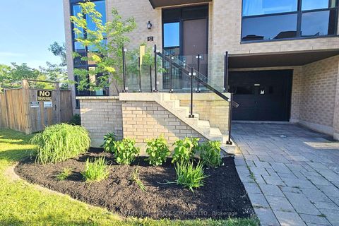 Photo 1 at 82 Pony Farm Drive, Richview, Toronto