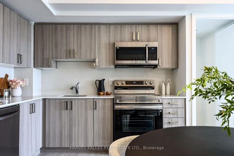 Photo 4 at 606 - 556 Marlee Avenue, Glen Park, Toronto