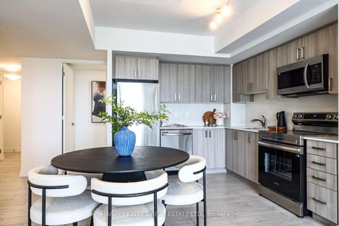 Photo 6 at 606 - 556 Marlee Avenue, Glen Park, Toronto