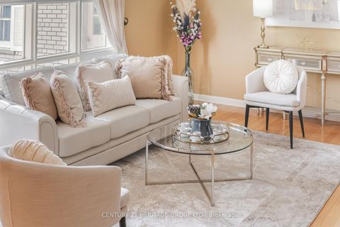 Photo 13 at 22 Poplar Drive, Oak Ridges, Richmond Hill