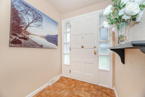 Photo 16 at 22 Poplar Drive, Oak Ridges, Richmond Hill