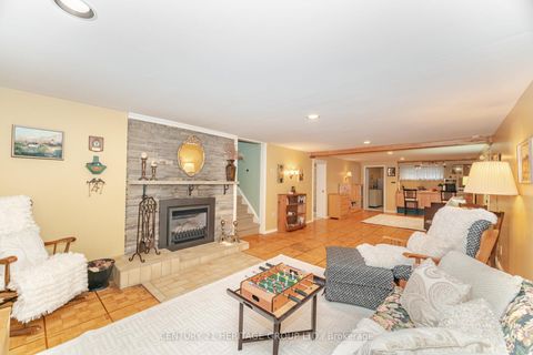 Photo 33 at 22 Poplar Drive, Oak Ridges, Richmond Hill