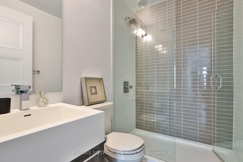 Photo 13 at 703 - 25 Neighbourhood Lane, Queensway, Toronto