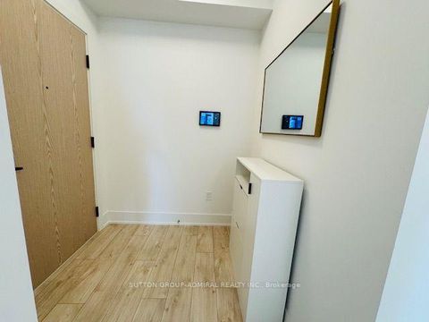 Photo 10 at 2904 - 10 Inn On The Park Drive, Don Mills, Toronto