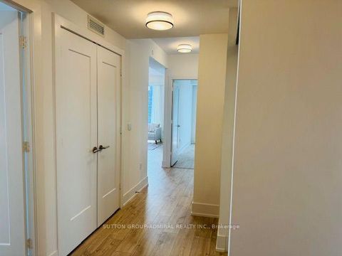 Photo 11 at 2904 - 10 Inn On The Park Drive, Don Mills, Toronto