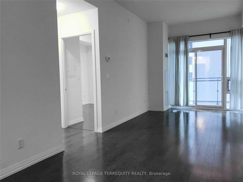 Photo 4 at 801 - 460 Adelaide Street E, Moss Park, Toronto