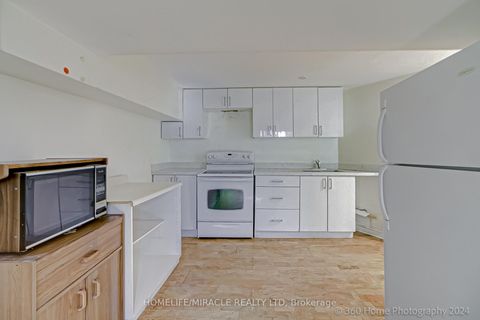 Photo 14 at 30 Fallowfield Road, Kipling, Toronto