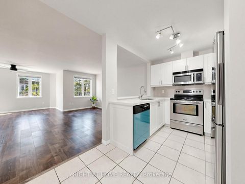 Photo 15 at A50 - 108 Finch Avenue W, Newtonbrook West, Toronto