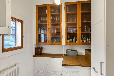 Photo 14 at 1 Algonquin Avenue, Swansea, Toronto
