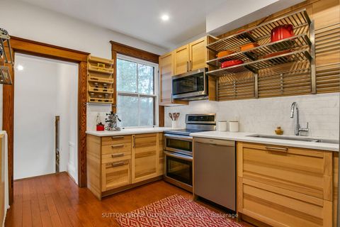 Photo 16 at 1 Algonquin Avenue, Swansea, Toronto