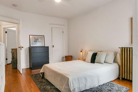 Photo 25 at 1 Algonquin Avenue, Swansea, Toronto