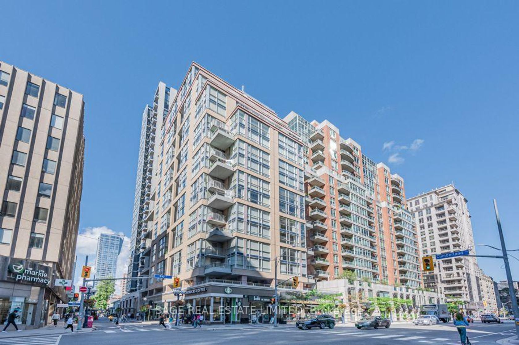 303 - 80 Cumberland Street, Annex, Toronto photo number 2