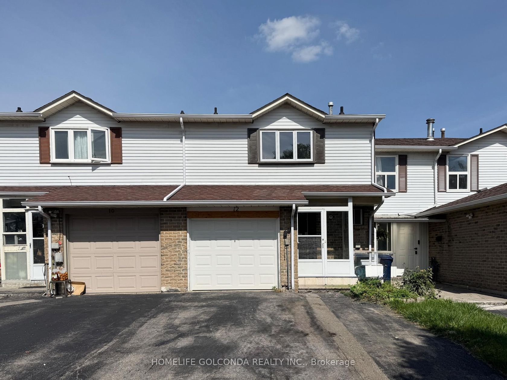 12 Grenbeck Drive, Milliken, Toronto photo number 2