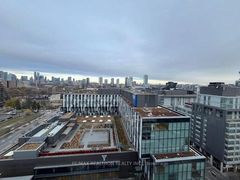 Photo 14 at 1301 - 425 Front Street E, Waterfront Communities C8, Toronto