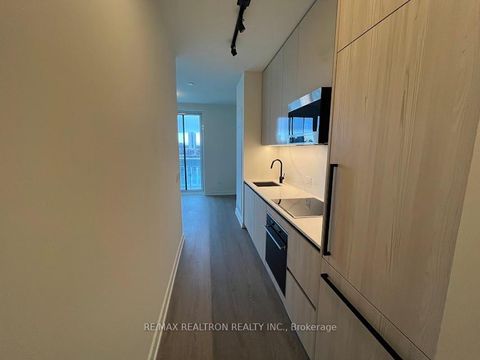 Photo 18 at 1301 - 425 Front Street E, Waterfront Communities C8, Toronto
