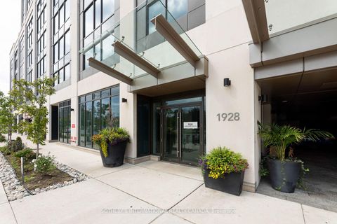 Photo 1 at 3906 - 1928 Lake Shore Boulevard W, South Parkdale, Toronto