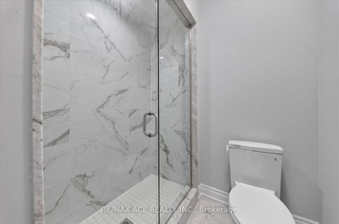 Photo 36 at 10 Hitching Post Road, Keswick South, Georgina