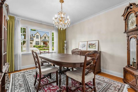 Photo 4 at 143 Mildenhall Road, York Mills, Toronto