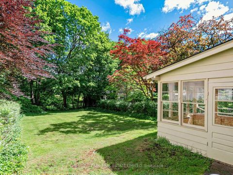 Photo 12 at 143 Mildenhall Road, York Mills, Toronto