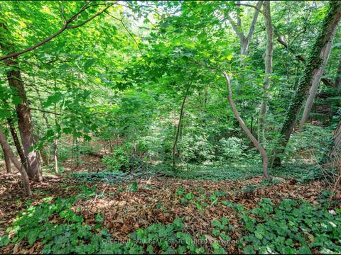 Photo 18 at 143 Mildenhall Road, York Mills, Toronto