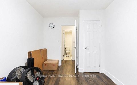 Photo 22 at 301 - 60 Pavane Linkway Way, Flemingdon Park, Toronto