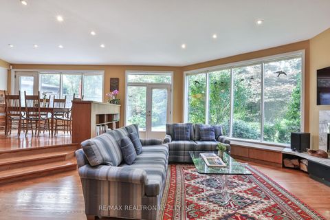 Photo 10 at 706 Briar Hill Avenue, Forest Hill North, Toronto