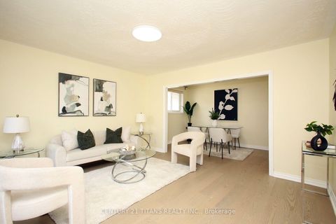 Photo 7 at 31 Monterrey Drive, Beaumonde Heights, Toronto