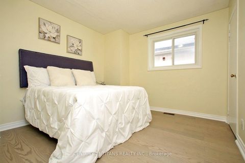 Photo 20 at 31 Monterrey Drive, Beaumonde Heights, Toronto