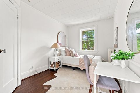Photo 19 at 231 Glengrove Avenue W, Lawrence Park South, Toronto