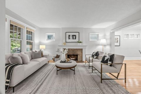 Photo 4 at 81 Stibbard Avenue, Mount Pleasant East, Toronto