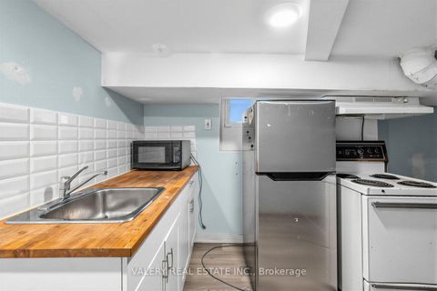 Photo 26 at 472 Crawford Street, Little Italy, Toronto
