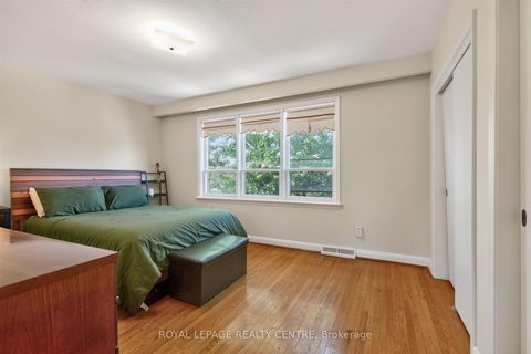 Photo 13 at 22 Euphrasia Drive, Glen Park, Toronto
