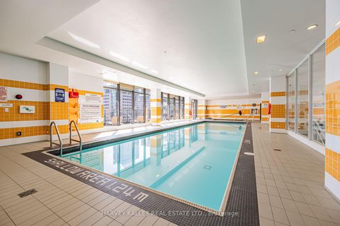 Photo 17 at 4208 - 295 Adelaide Street W, Waterfront Communities C1, Toronto