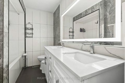 Photo 19 at 12 l'amoreaux Drive, L'Amoreaux, Toronto