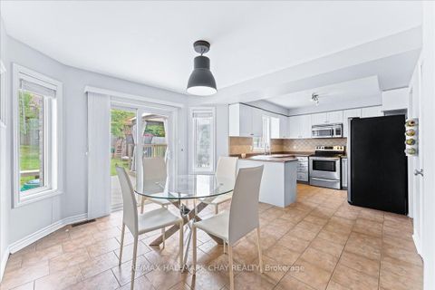 Photo 10 at 3 Bell Street, Ardagh, Barrie