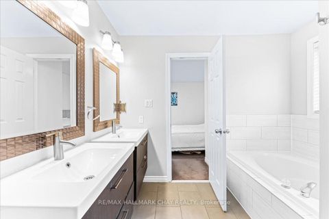 Photo 23 at 3 Bell Street, Ardagh, Barrie