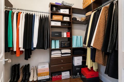Photo 28 at 136 Homewood Avenue, Newtonbrook West, Toronto